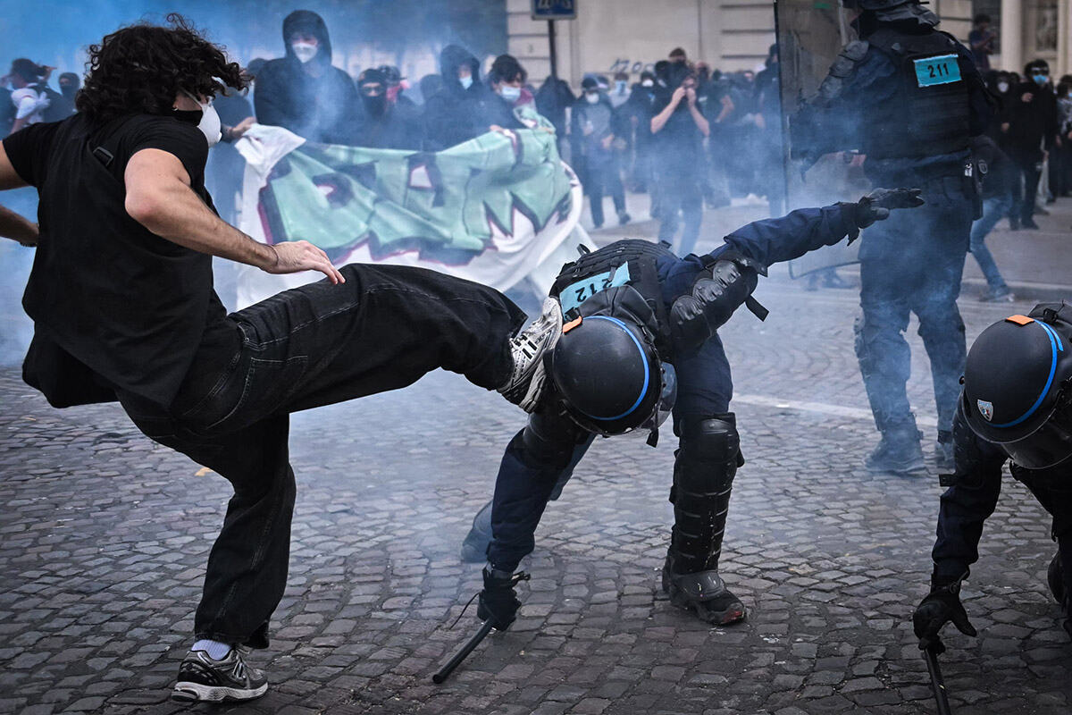 Francuska neredi protesti
