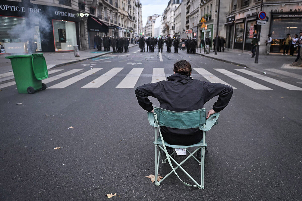 Francuska neredi protesti