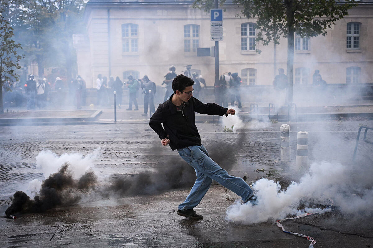 Francuska neredi protesti