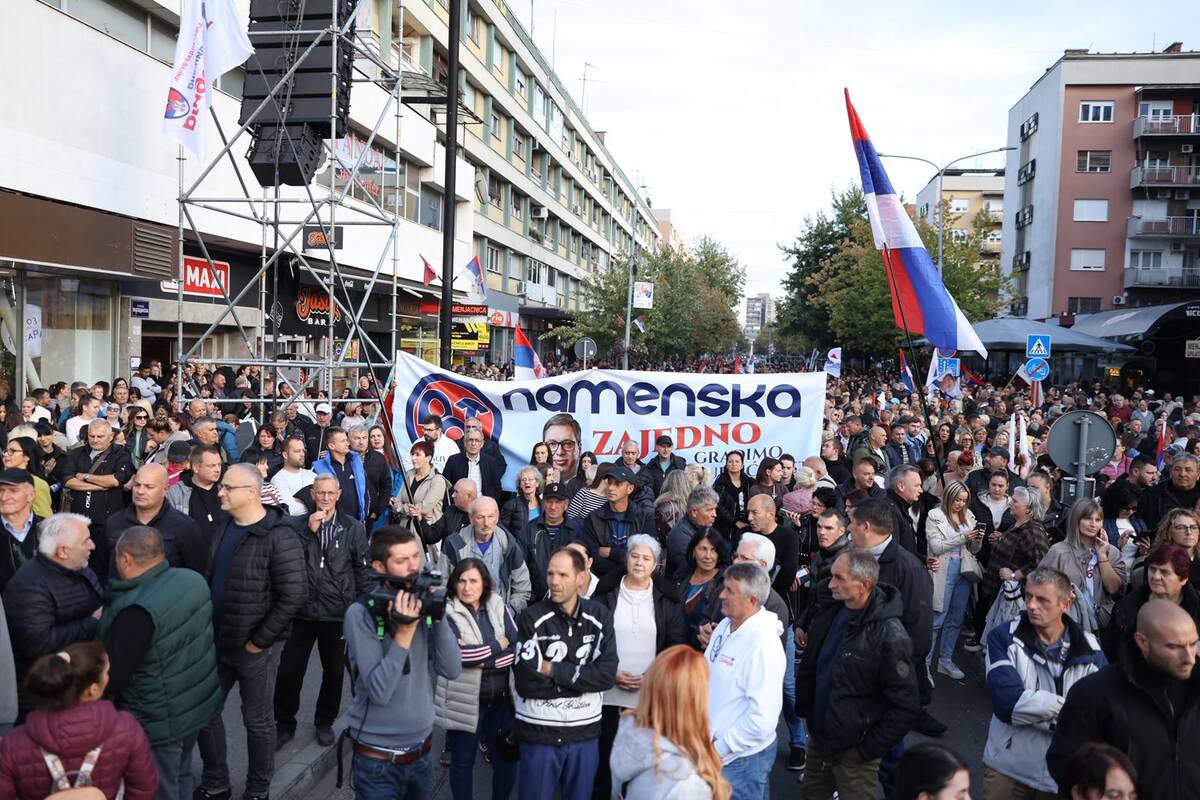 Ujedinjena Srbija Kruševac SNS skup