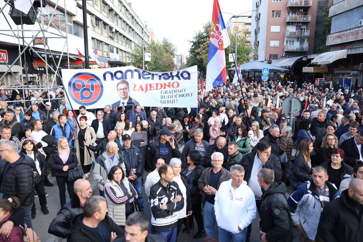 Ujedinjena Srbija Kruševac SNS skup