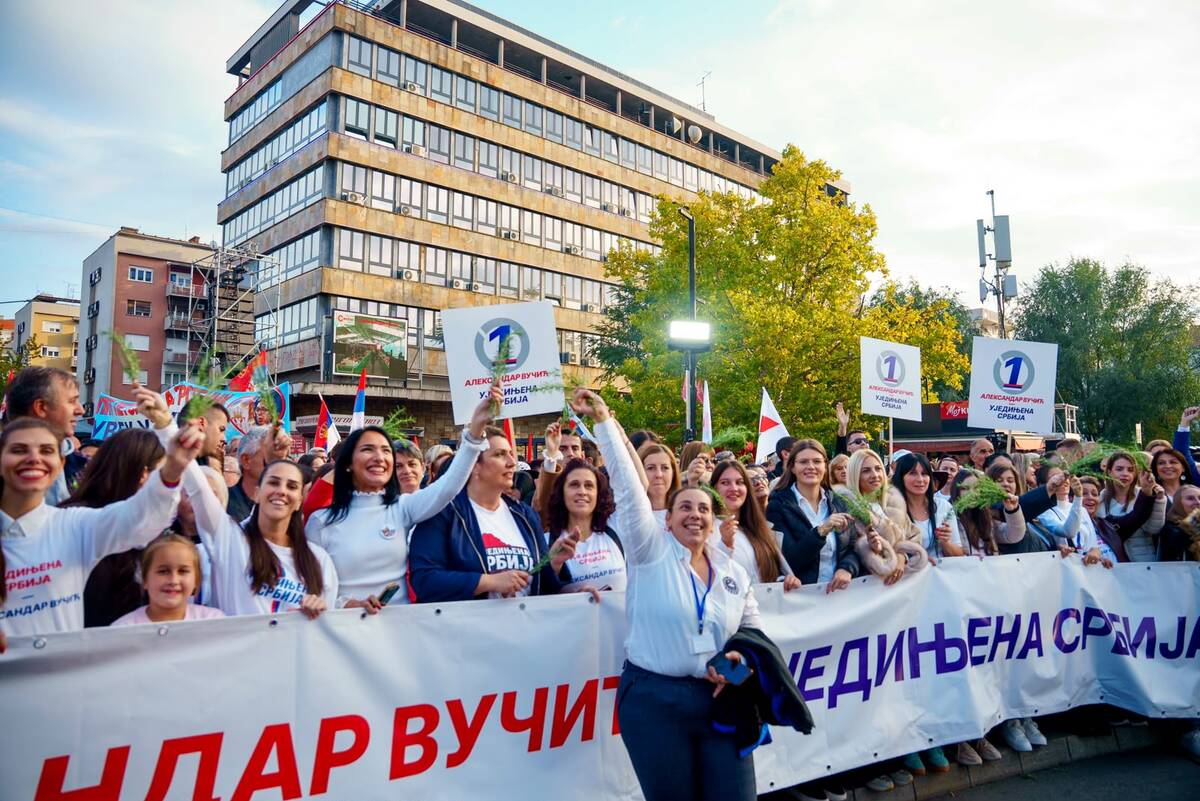 Ujedinjena Srbija Kruševac SNS skup