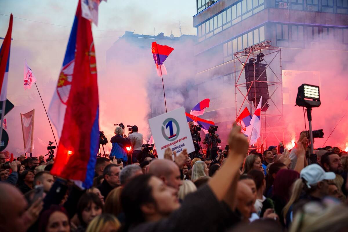 Aleksandar Vučić   Ujedinjena Srbija Kruševac SNS skup
