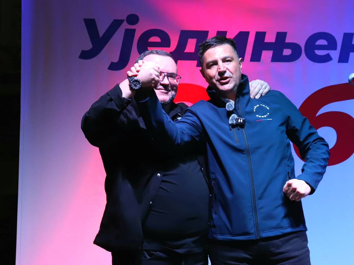 Skup Ujedinjena Srbija Niš šetnja SNS (10).jpeg