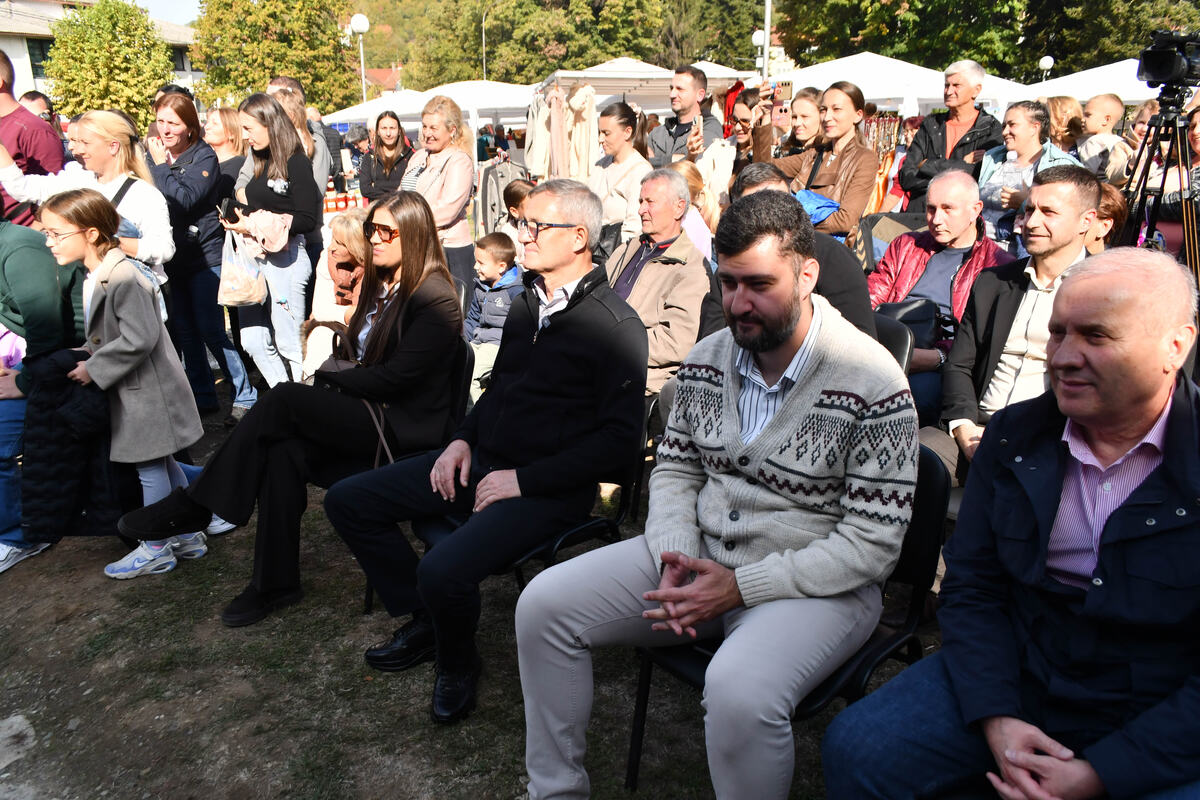 KRUPANJ - Plato kod Politike postaje tesan.jpg