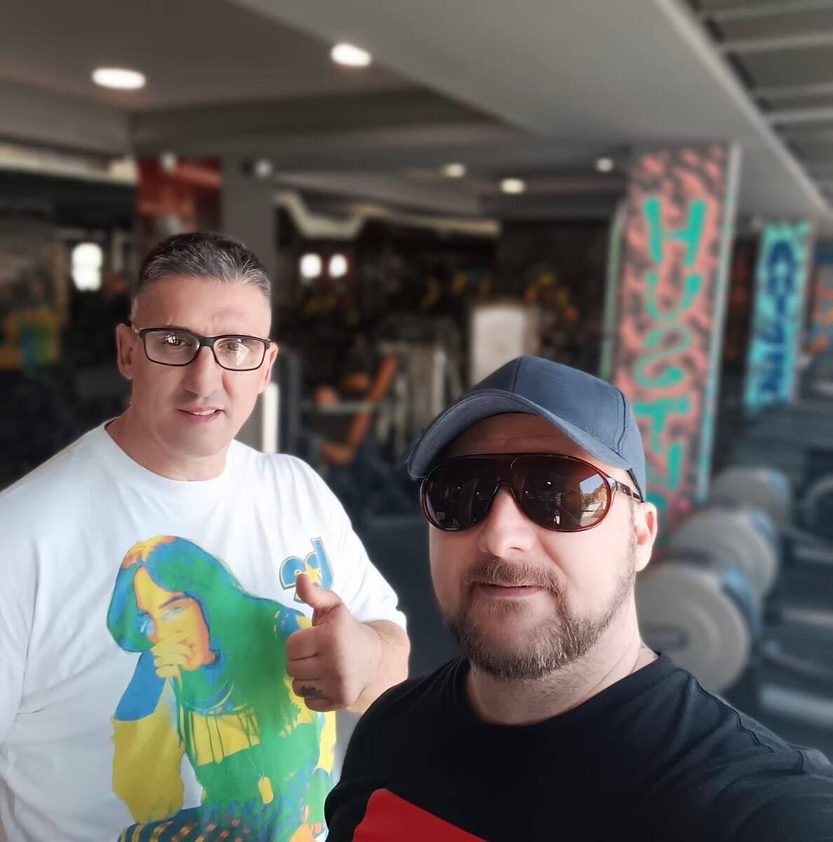 "KRISTIJAN NIJE IMAO NI SVOJ WC PA JE DOLAZIO U NAŠ" Šok ispovest Golubovićevog druga, čiju je majku unakazio od batina: Žickao po komšiluku novac (FOTO)
