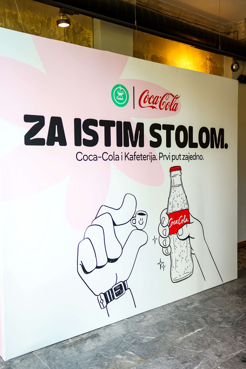 coca cola kafeterija