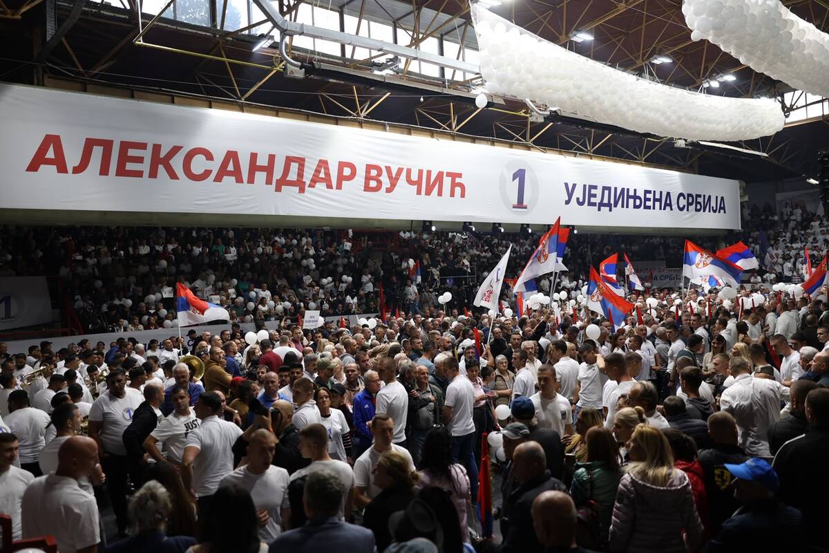 Ujedinjena Srbija Čačak SNS skup hala borac