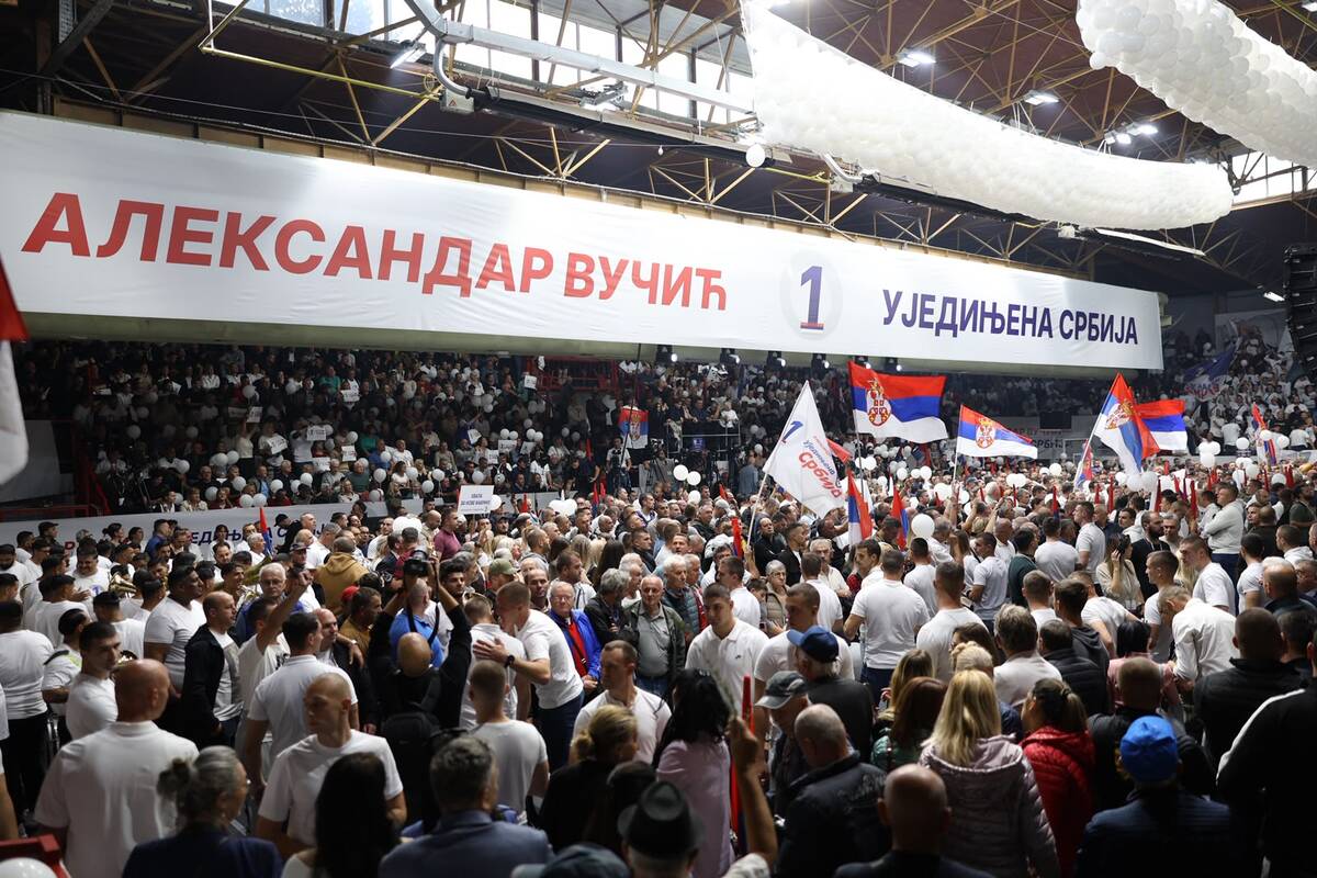 Ujedinjena Srbija Čačak SNS skup hala borac