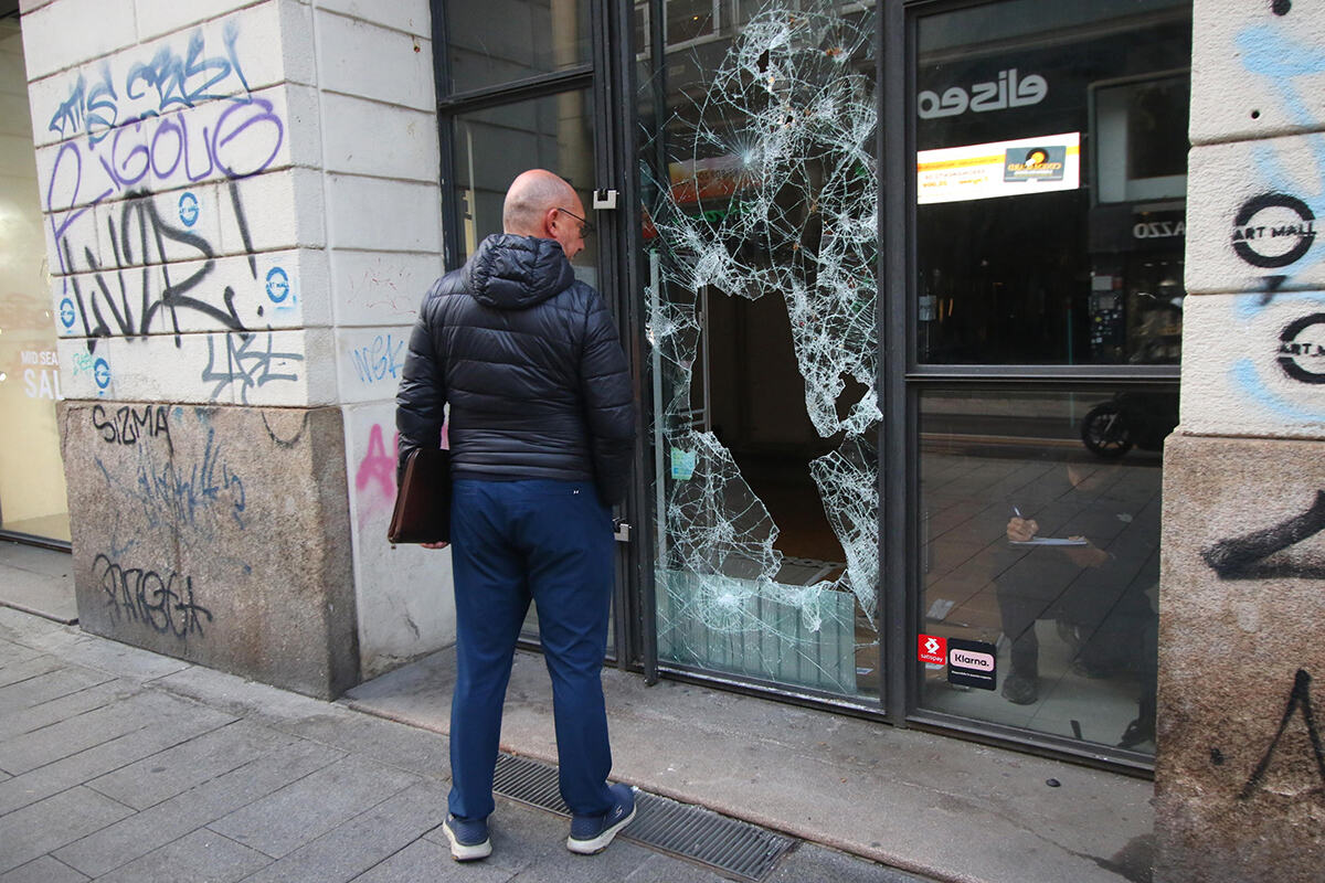 Italija Milano neredi