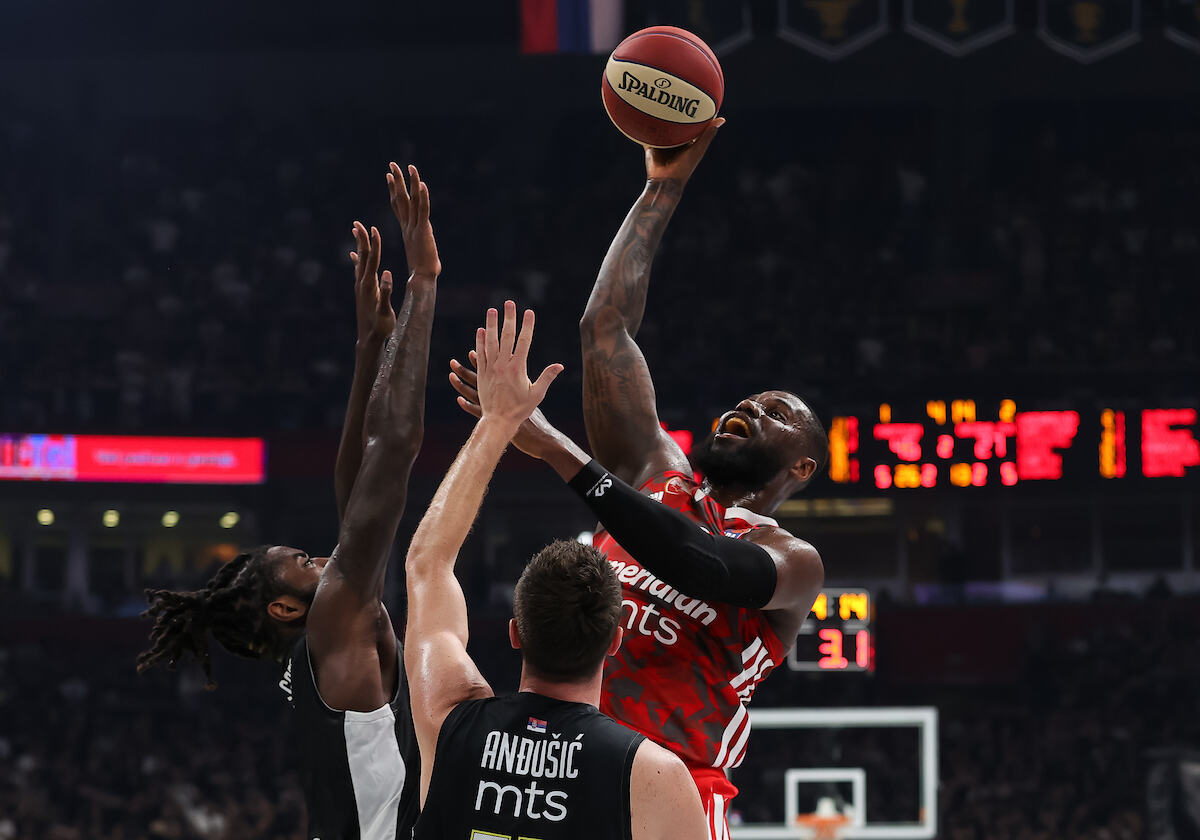 Ben Bentil u dresu Crvene zvezde