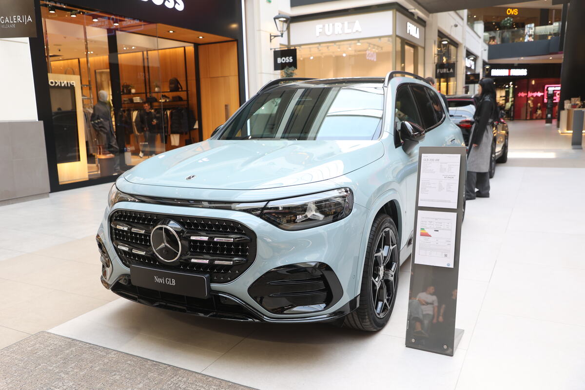 Galerija automobila