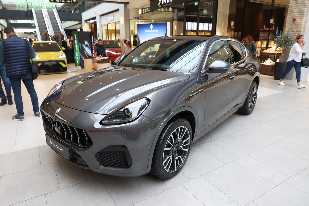 Galerija automobila