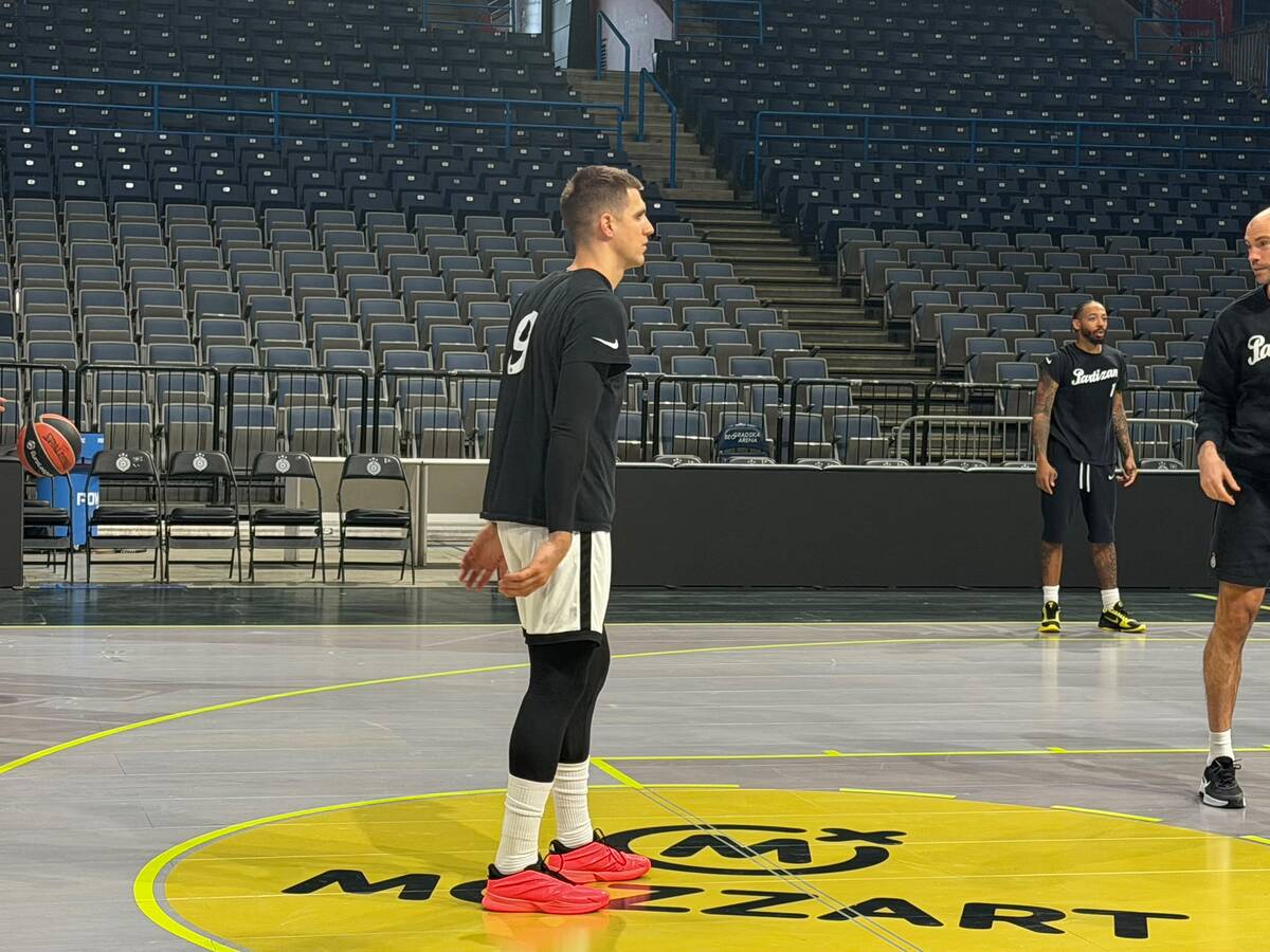 Trening Partizana pred večiti derbi