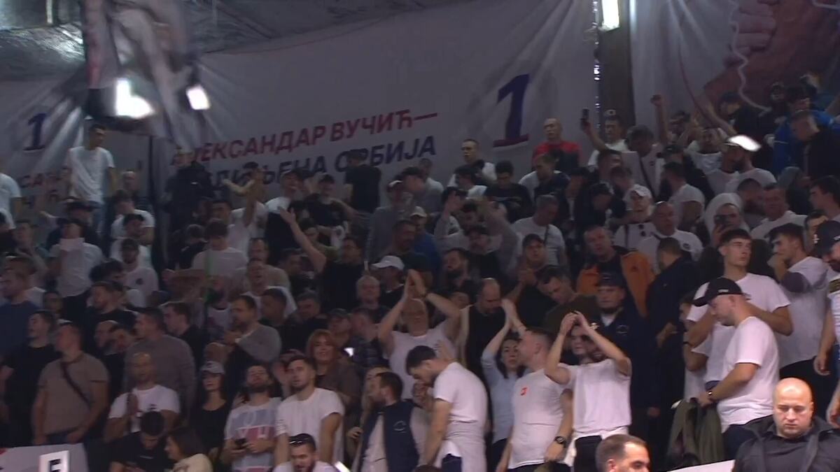 Hala sportova Novi Beograd Ujedinjena Srbija SNS skup (22).jpg