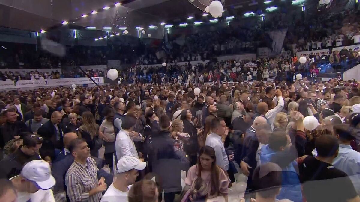 Hala sportova Novi Beograd Ujedinjena Srbija SNS skup (22).jpg