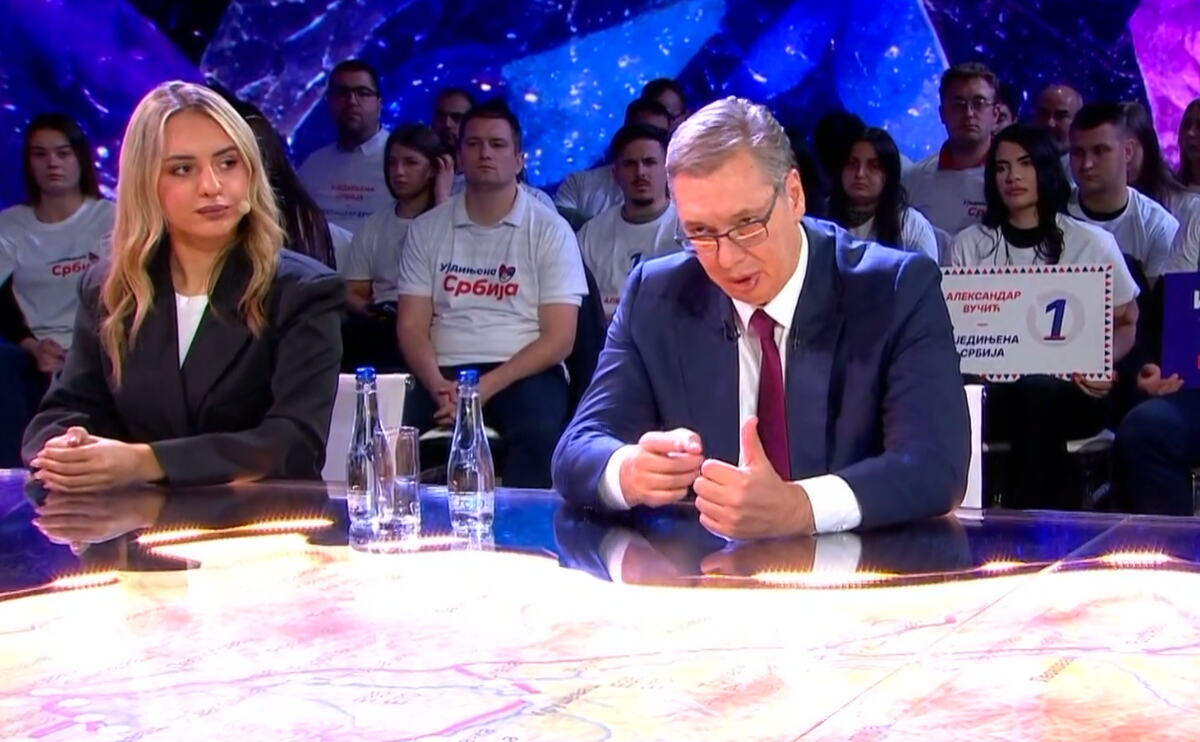 Aleksandar Vučić Emisija.png