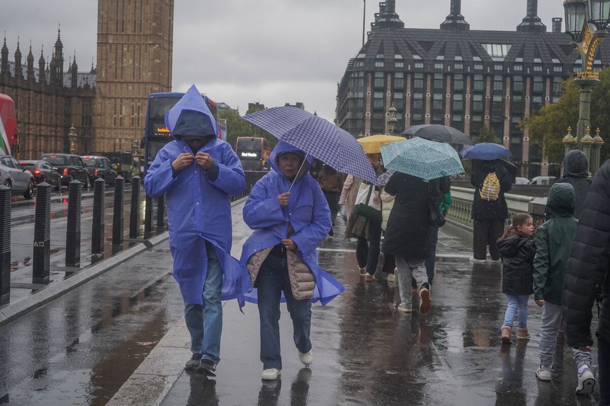 oluja Ostin Velika Britanija