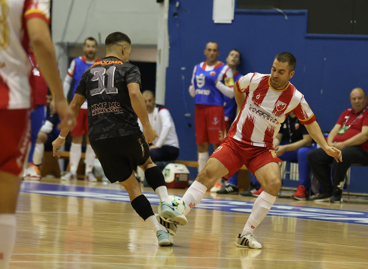 KMF Crvena zvezda