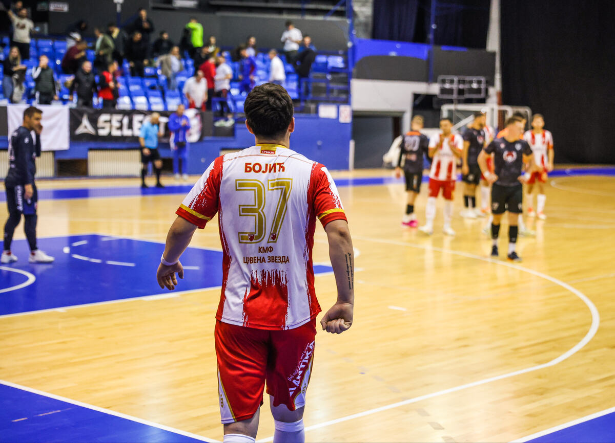 KMF Crvena zvezda