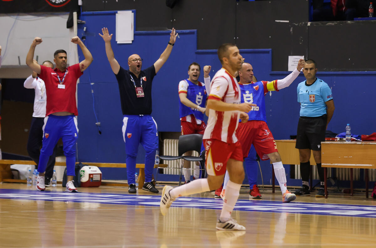 KMF Crvena zvezda
