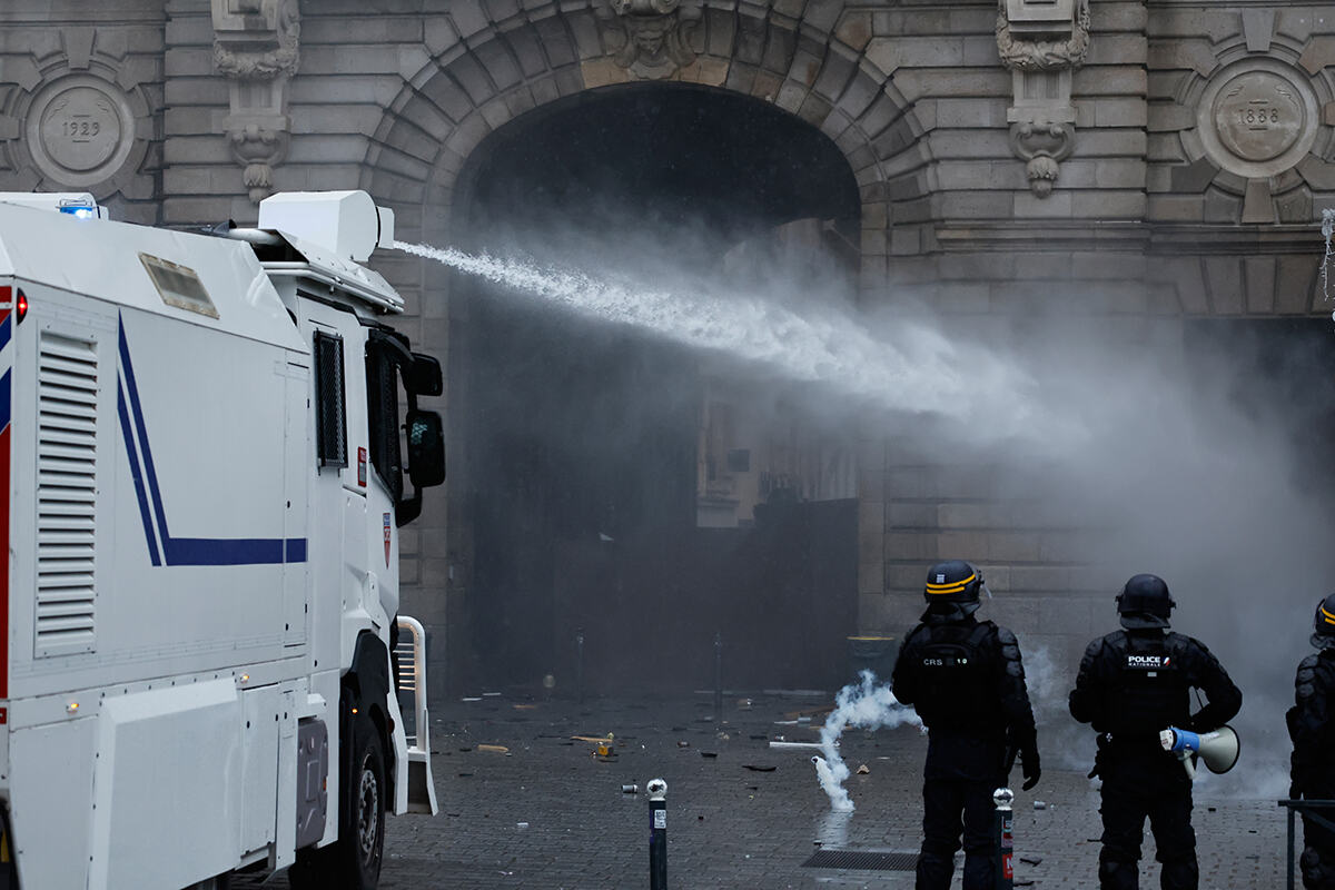 Francuska protest demonstracije (22).jpg