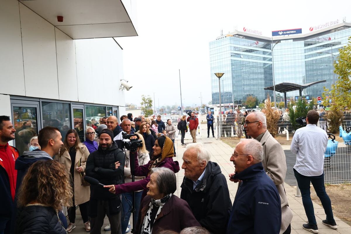 izbori 2026 glasanje glasačko mesto Belvil