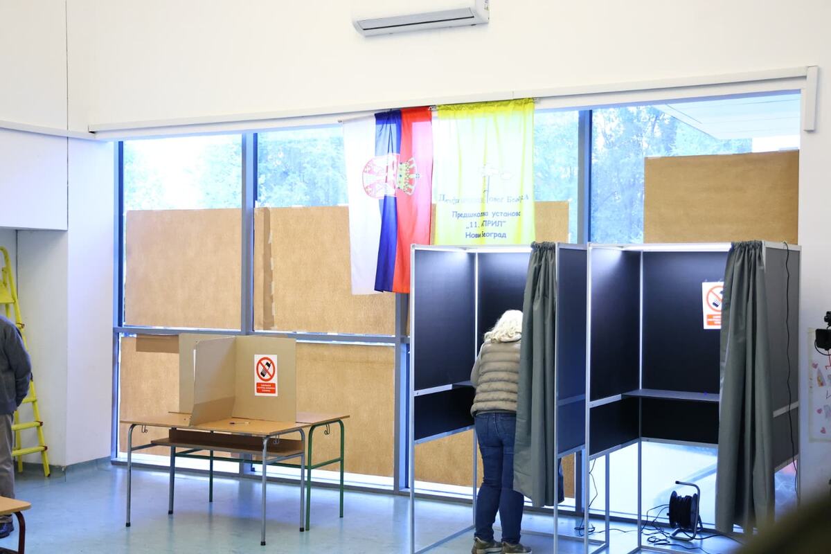 izbori 2026 glasanje glasačko mesto Belvil