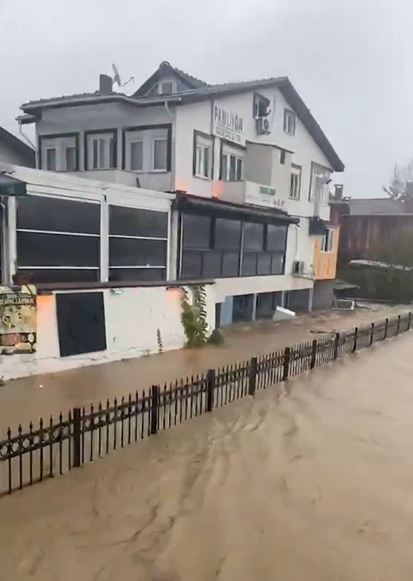 poplave istanbul.png