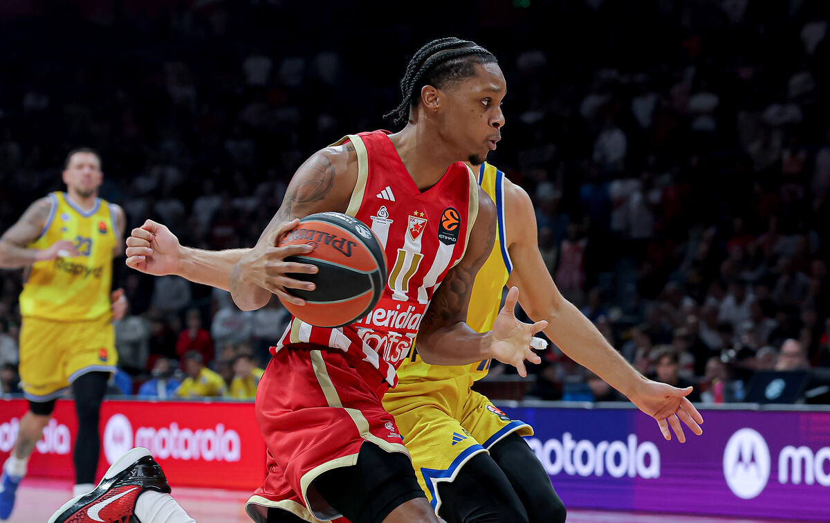 ZVEZDA-MACCABI_08.JPG