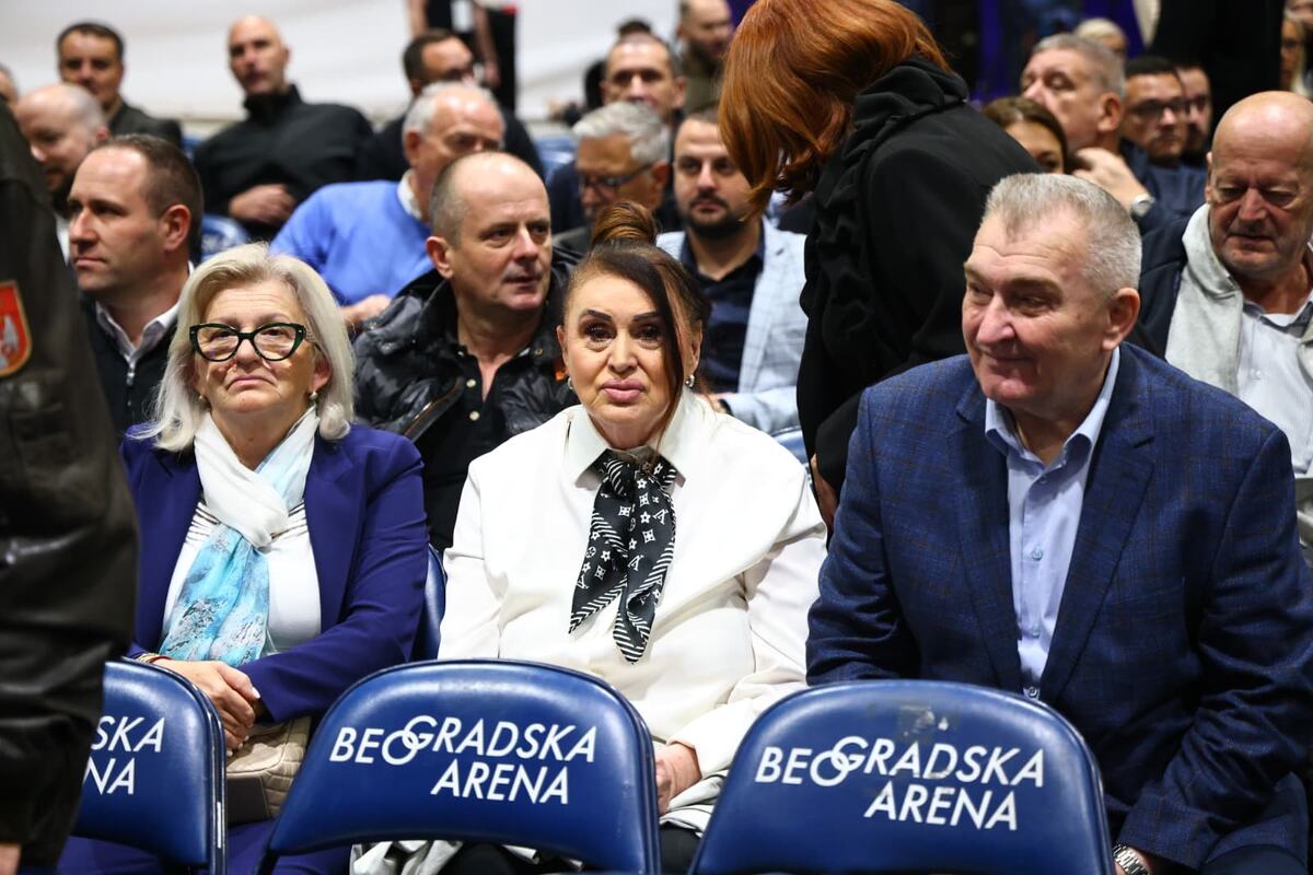 SNS sednica Beogradska Arena