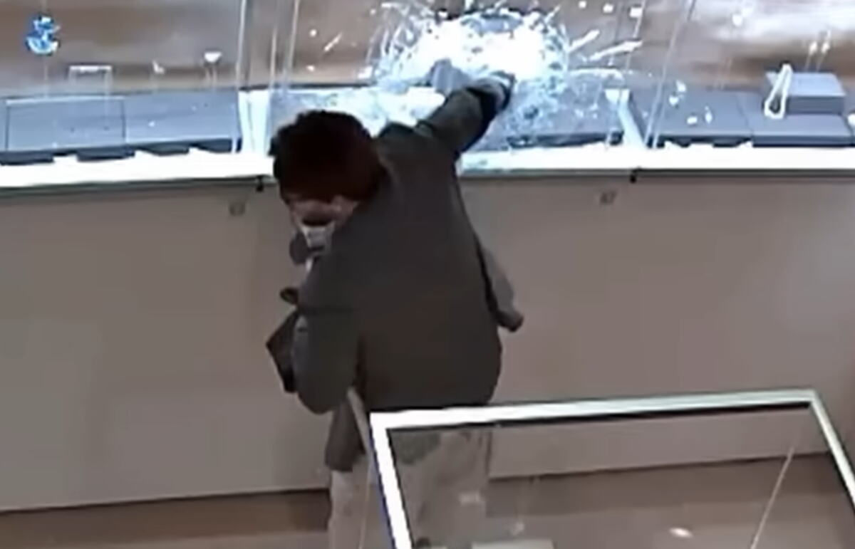 Mastriht pljačka nakit pljačkaši (1).jpg