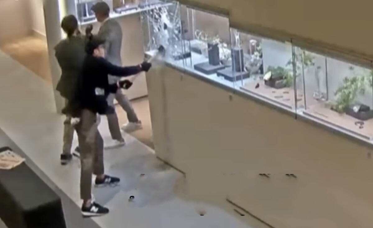 Mastriht pljačka nakit pljačkaši (1).jpg