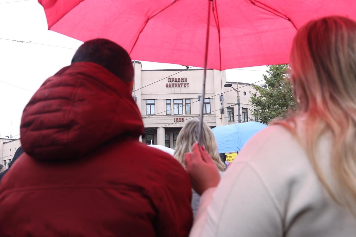 Pravni fakultet studenti 16 minuta tišine