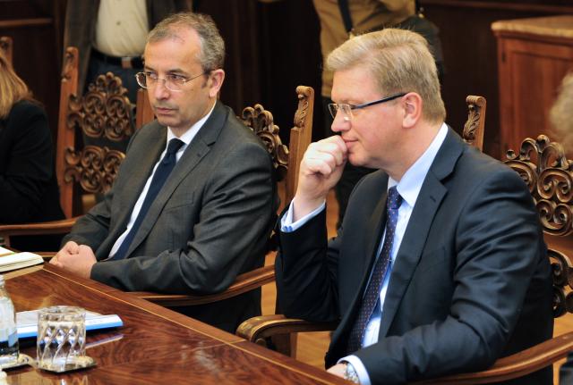 tomislav-nikolic-stefan-file.jpg