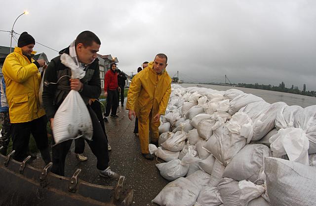 poplava-sremska-mitrovica.jpg