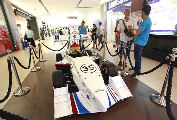 srpska-formula-drumska-strela-2014-srpski-studenti.jpg