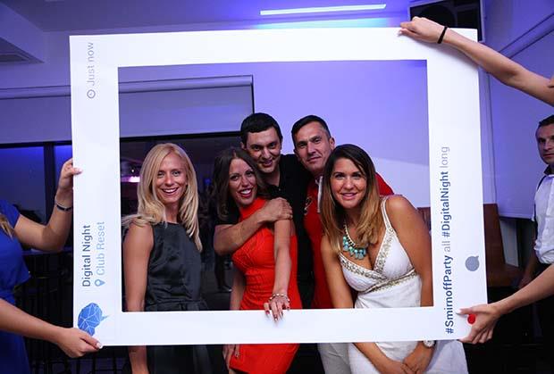 digital-najt-digital-night-stori-story.jpg