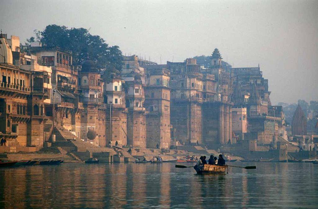 varanasi.jpg
