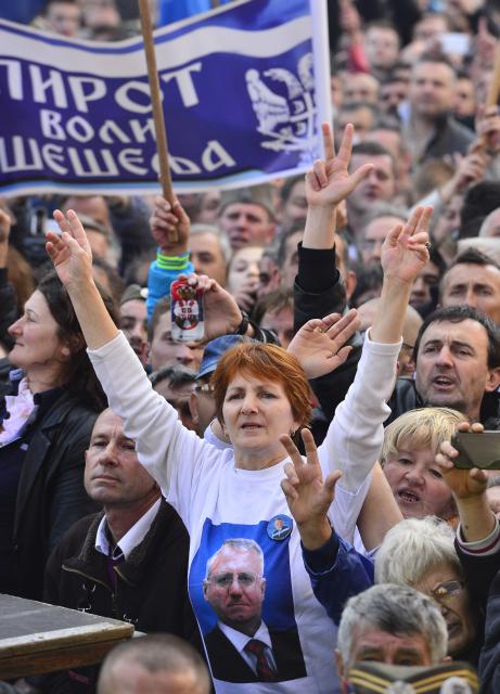 vojsilav-seselj-miting-trg-republike-srs.jpg