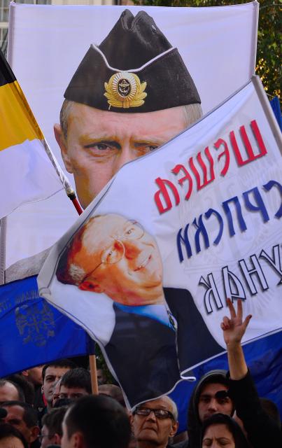 vojsilav-seselj-miting-trg-republike-srs.jpg