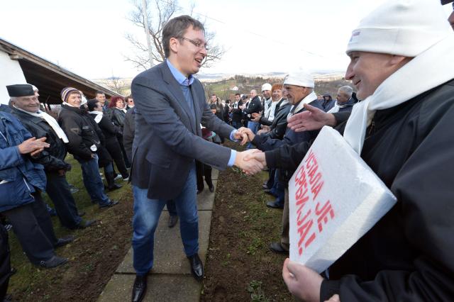vucic-mionica.jpg