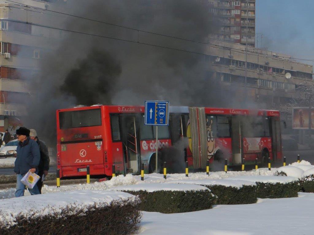autobus-95-goreo-zapalio-se-autobus.jpg