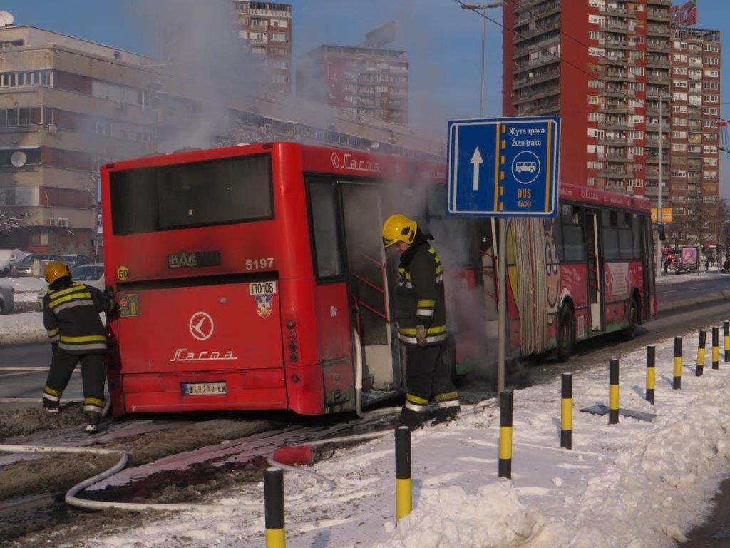 autobus-95-goreo-zapalio-se-autobus.jpg