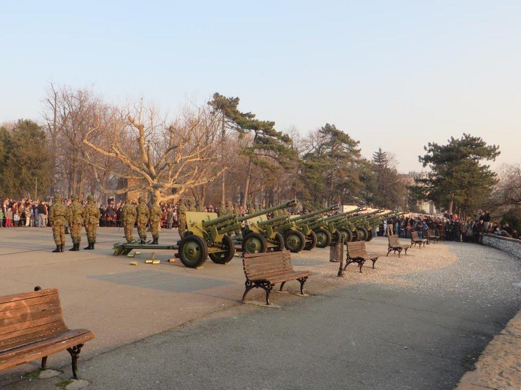 pocasna-pljba-sretenje-vojska-srbije.jpg