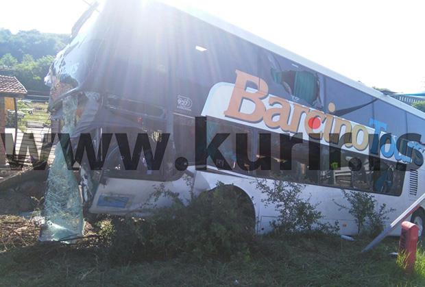 autobus-saobracajna-nesreca-bubanj-potok-beograd.jpg