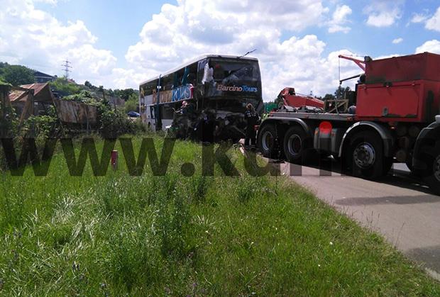 autobus-saobracajna-nesreca-bubanj-potok-beograd.jpg