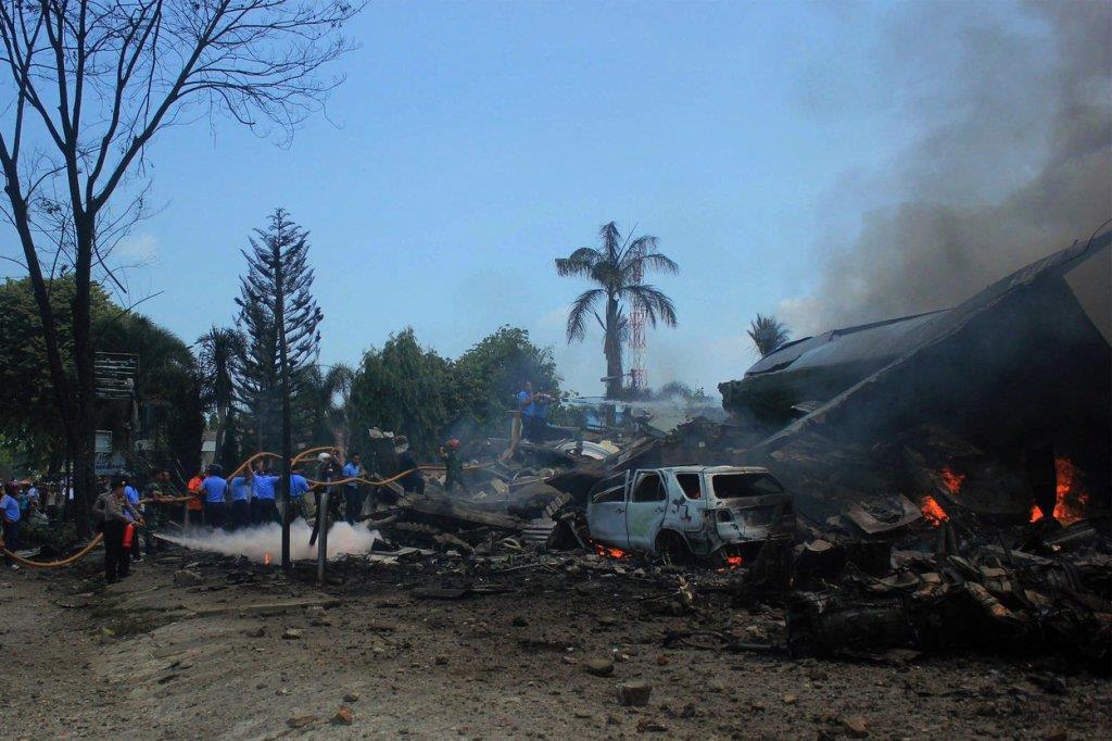 indonezija-sumatra-avion.jpg