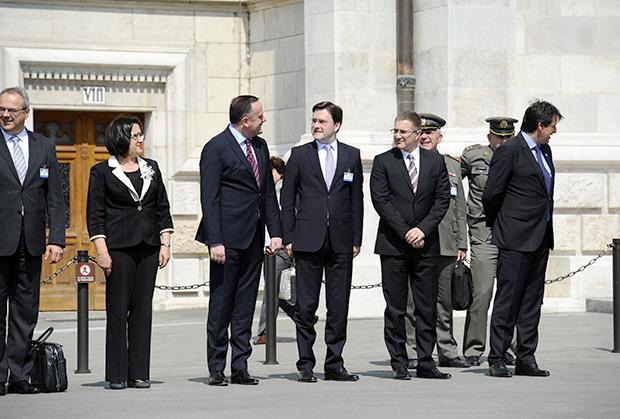 aleksandar-vucic-delegacija-madjarska.jpg