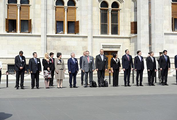 aleksandar-vucic-delegacija-madjarska.jpg